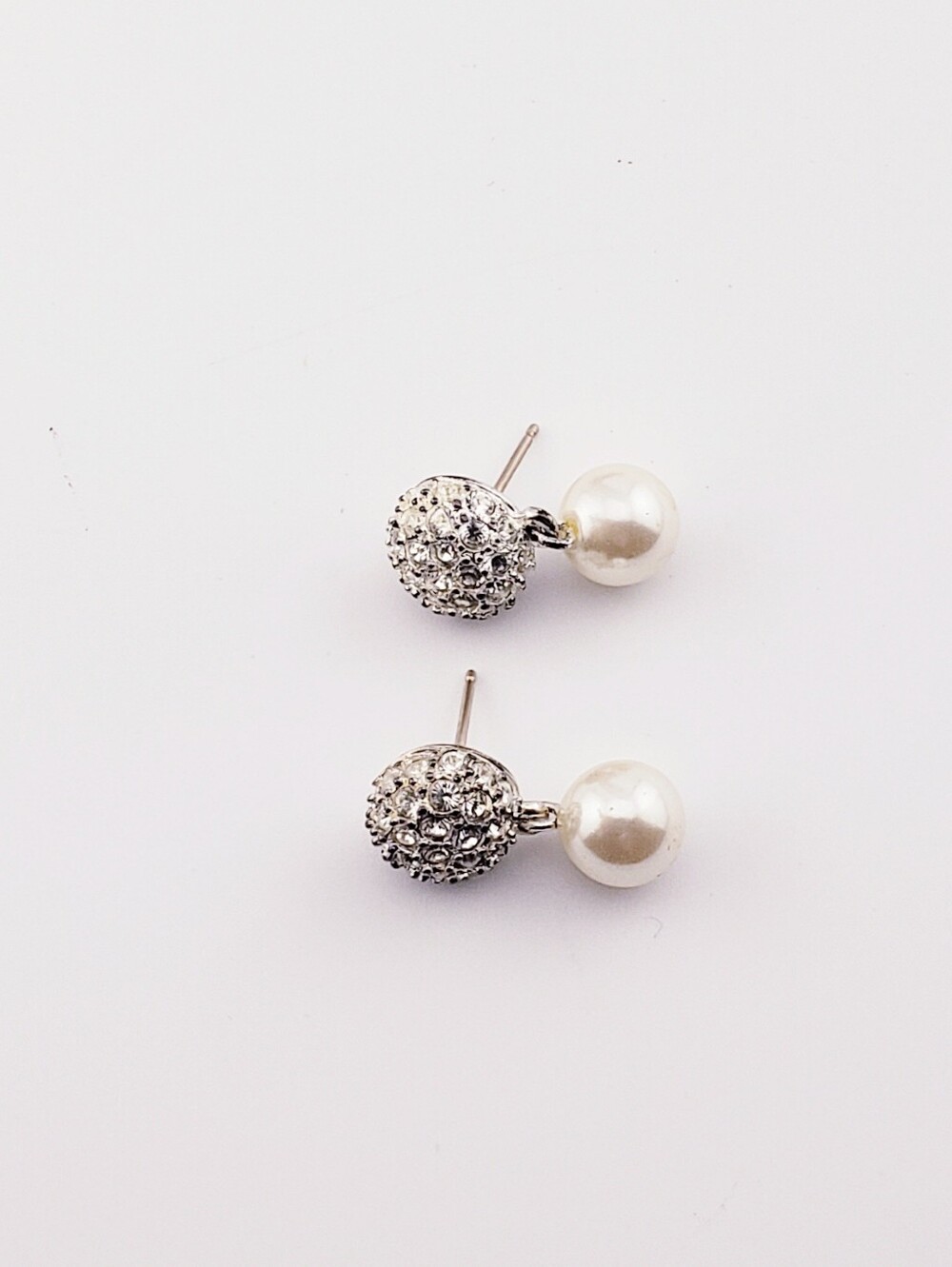 Gorgeous 14K Silver Crystal & Pearl Drop Earrings - Picture 2 of 8